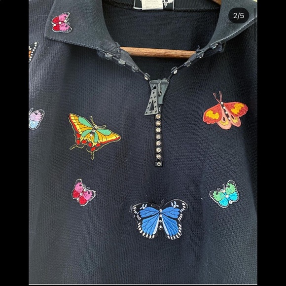 Vintage butterfly 3/4 zip - Picture 2 of 5